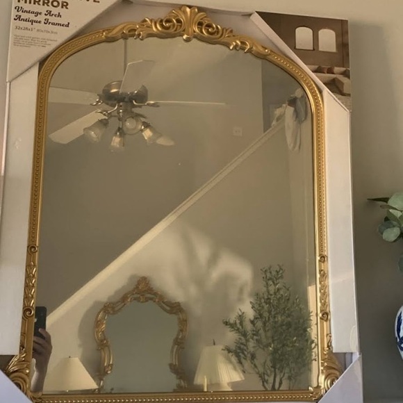Elegant Gold Decorative Mirror arch NWT wall vanity entry way‎ - Picture 3 of 5